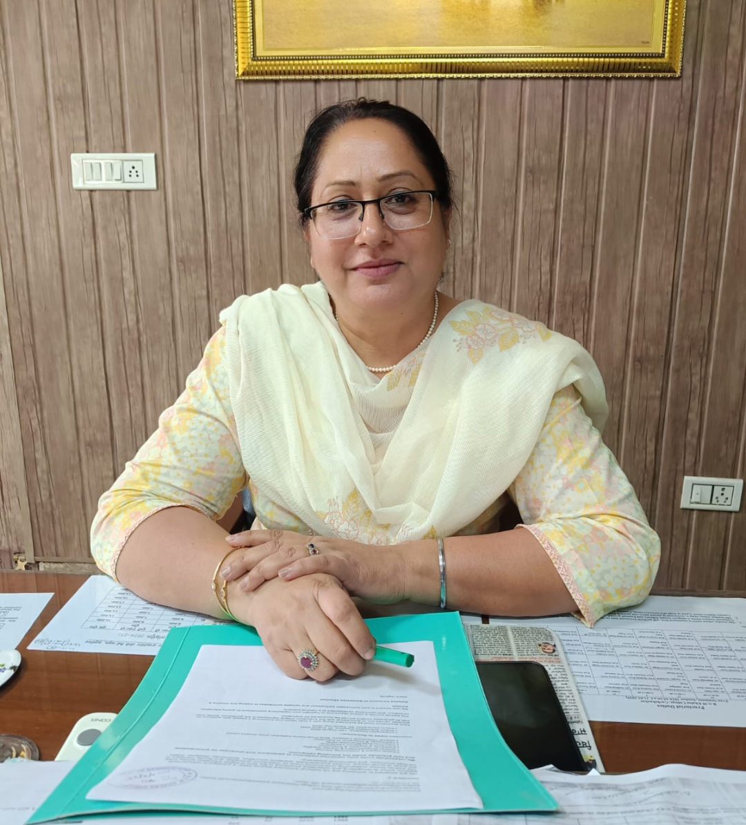 Admission in Khalsa College without late fee till 11 – Principal Dr. Amandeep Hira.